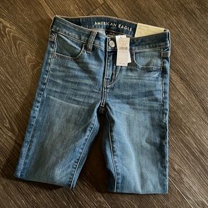 AE NE(X)T LEVEL STRETCH LOW RISE JEGGING